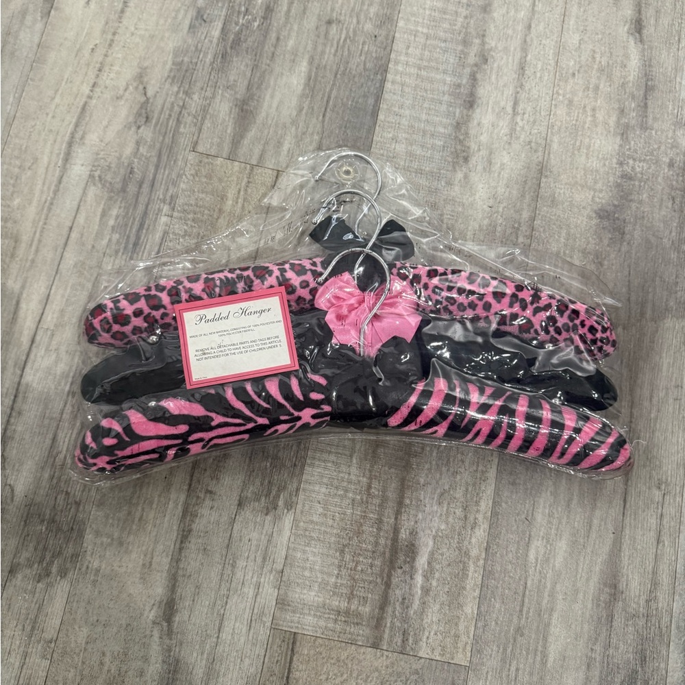 Pink and Black Animal Print Kids Hangers from Nordstrom brand new